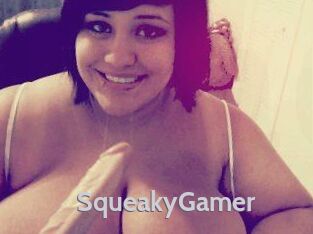 SqueakyGamer Live Cam 66