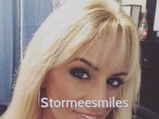 Stormeesmiles Live Cam 66