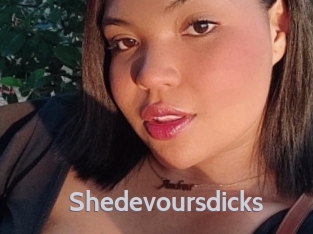 Shedevoursdicks