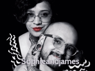 sophieandjames Live Cam 66