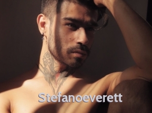 stefanoeverett Live Cam 66