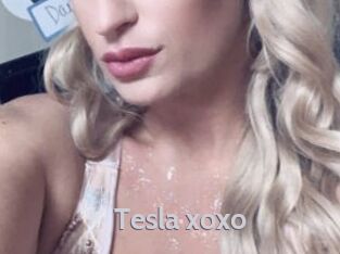 Tesla_xoxo