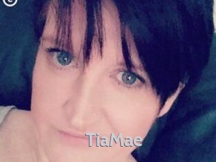 TiaMae Live Cam 66