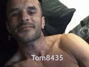 Tom8435