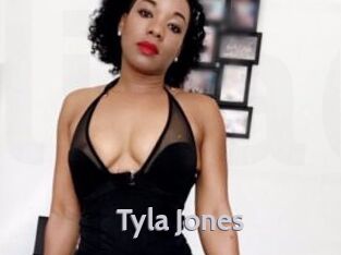 Tyla_Jones