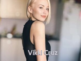 Vikki_Cruz