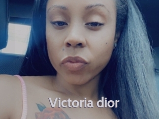 Victoria_dior