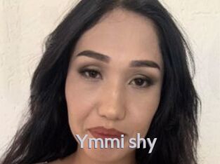 Ymmi_shy