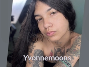Yvonnemoons